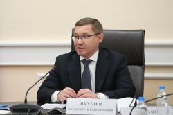 Владимир Якушев потребовал от дальневосточных регионов оперативно завершить обследование подтопленного жилья