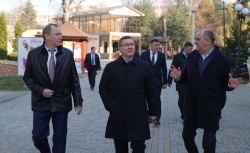 Глава Минстроя России оценил ход реализации нацпроекта «Жилье и городская среда» в Карачаево-Черкессии